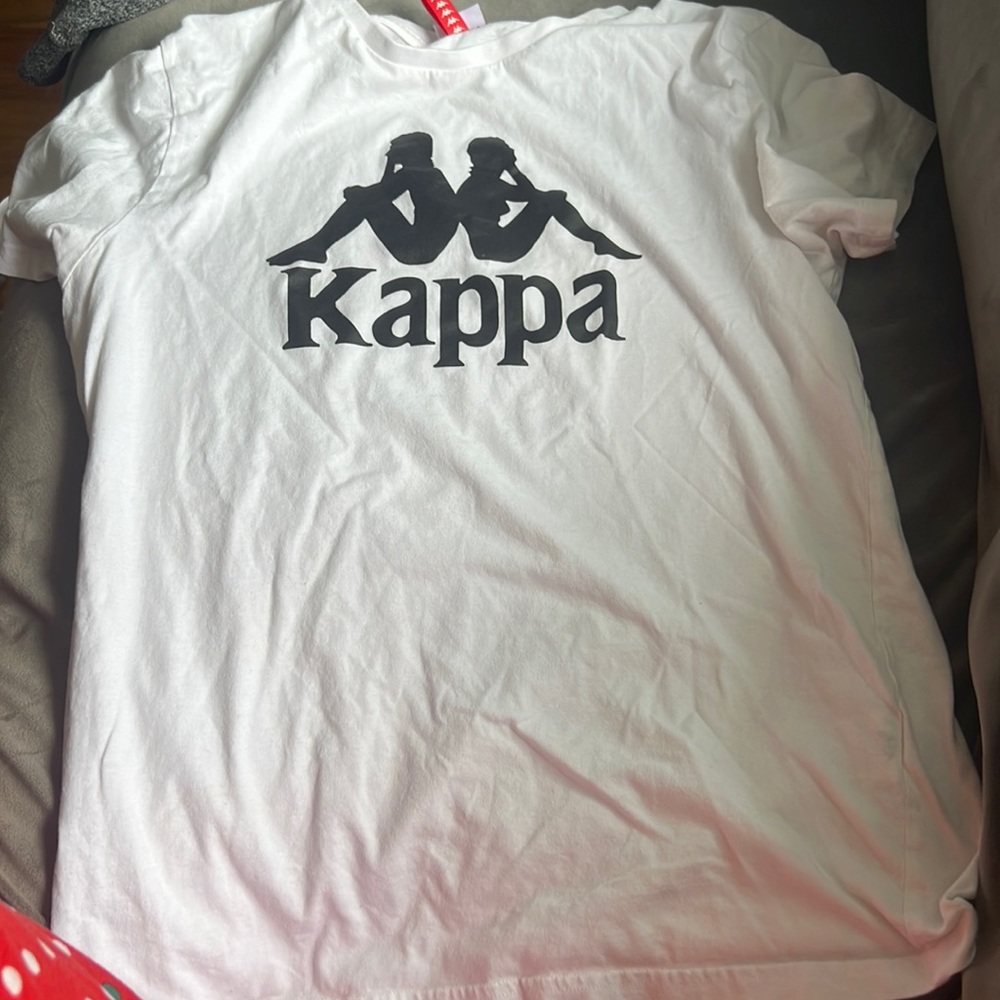 white kappa shirt
